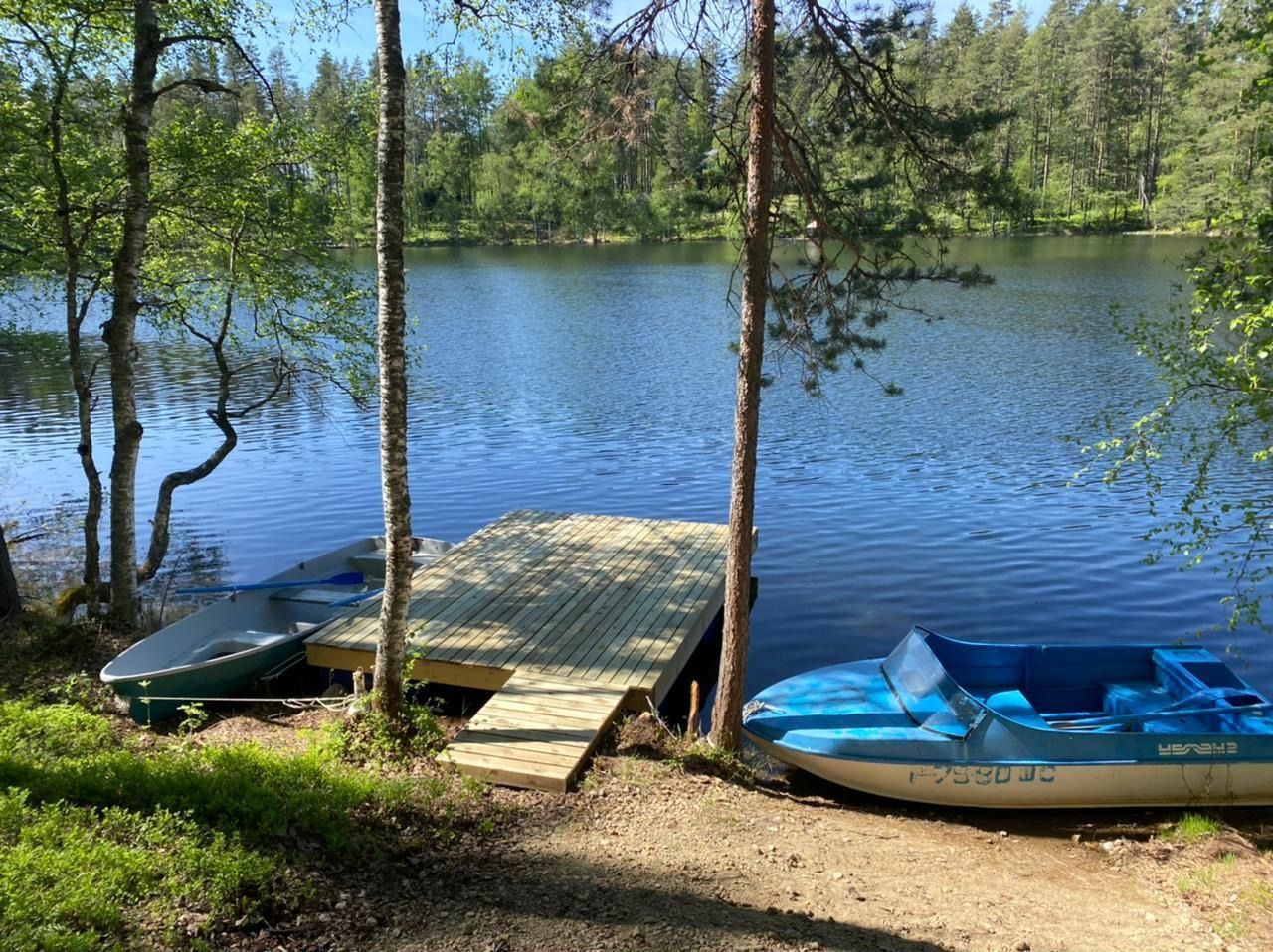 A-frame дом на берегу озера 